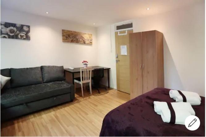 Fabulous Private Bedrooms Near Euston Station,