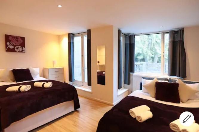 Fabulous Private Bedrooms Near Euston Station, Homestay