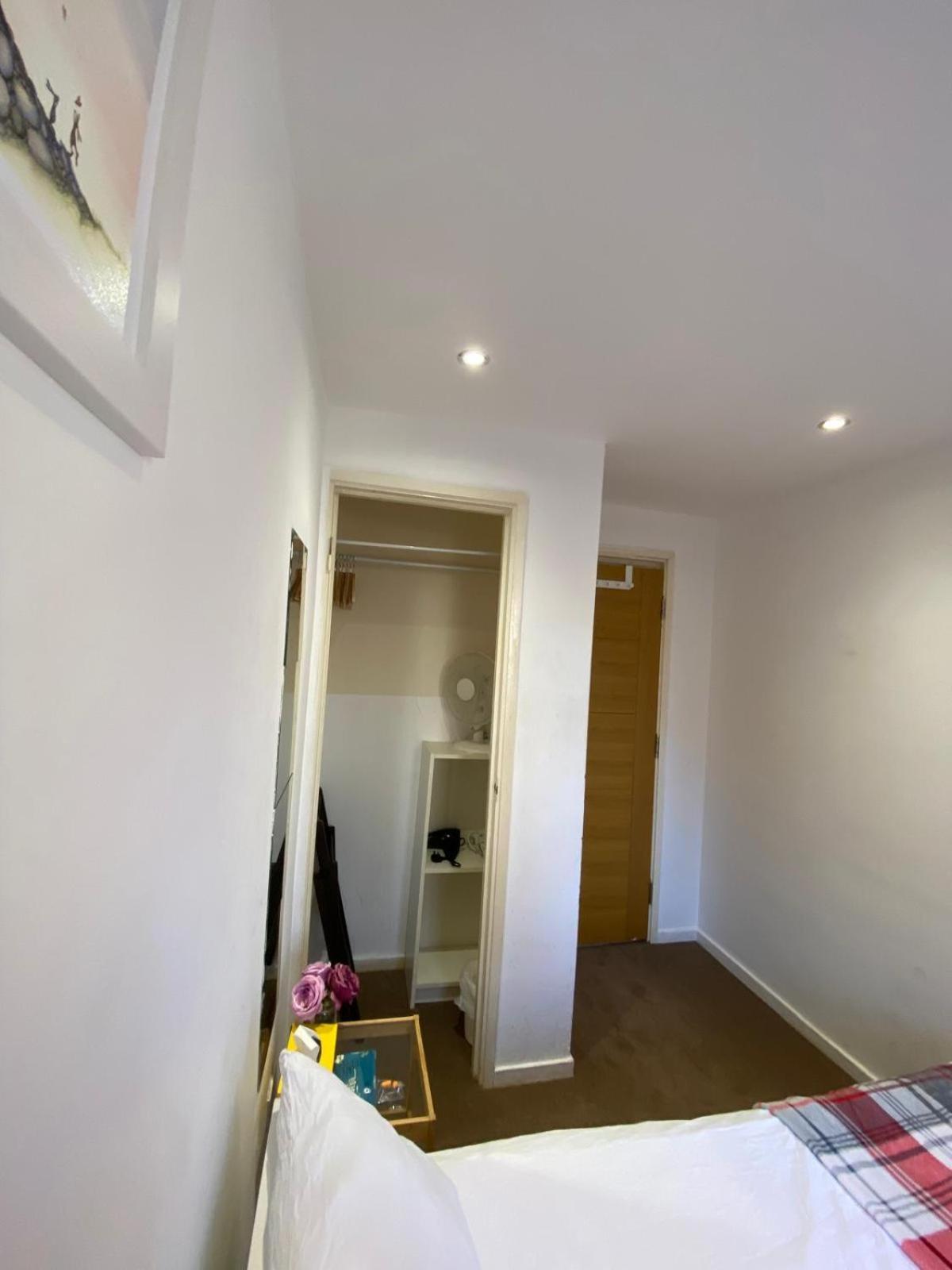 Fabulous Private Bedrooms Near Euston Station, *