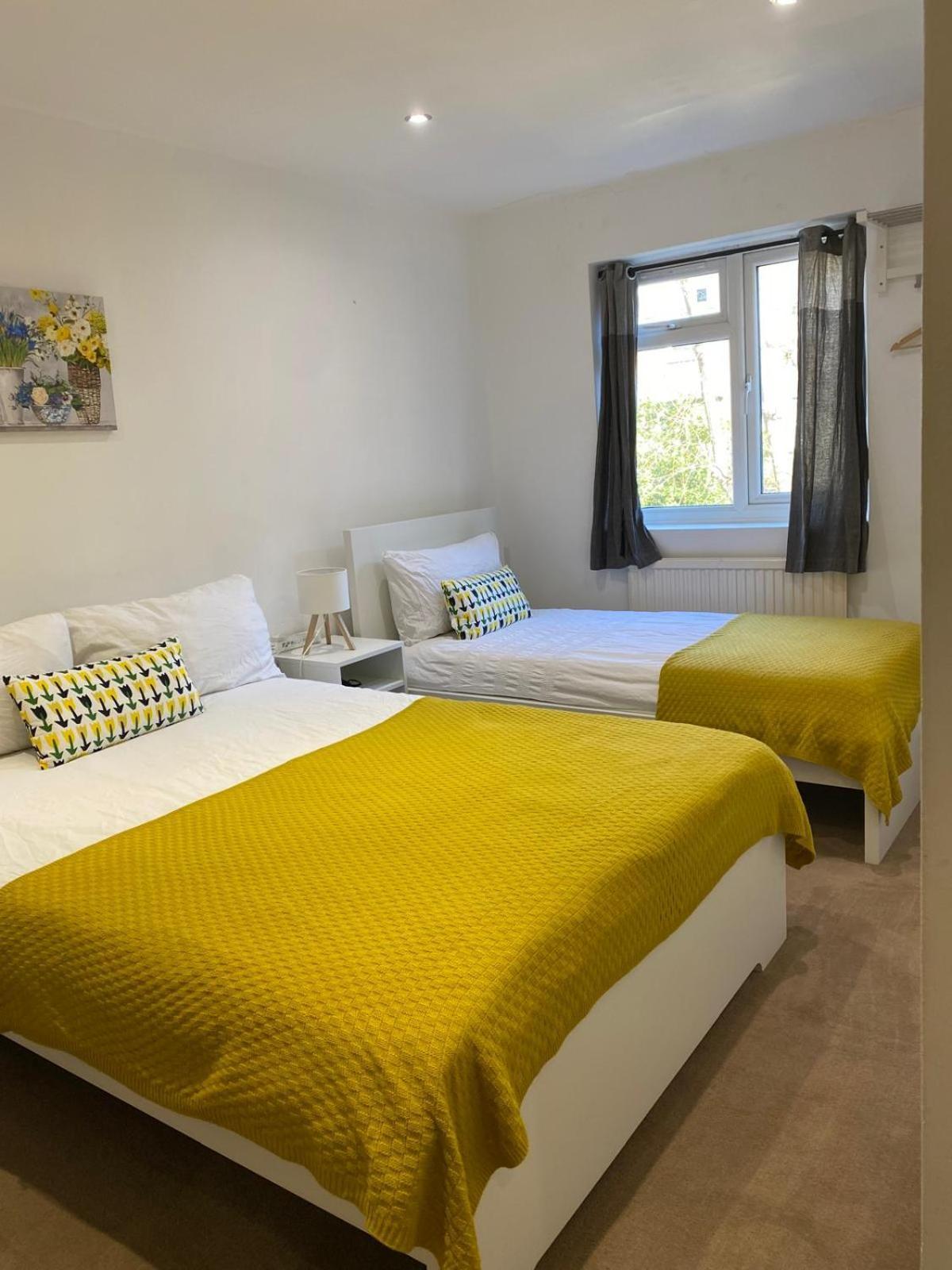 Fabulous Private Bedrooms Near Euston Station, London